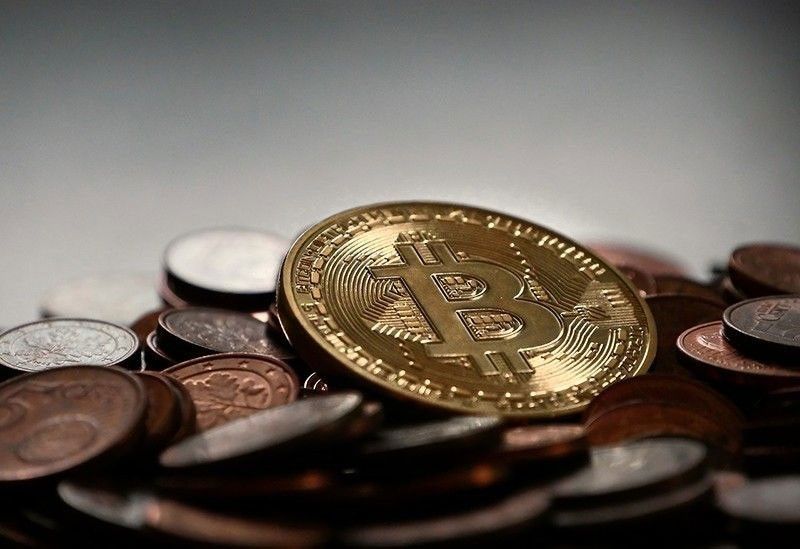 US regulators authorize first bitcoin funds on public markets
