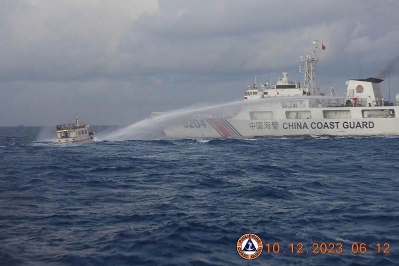 Barko ng Pinas binomba uli ng tubig ng China