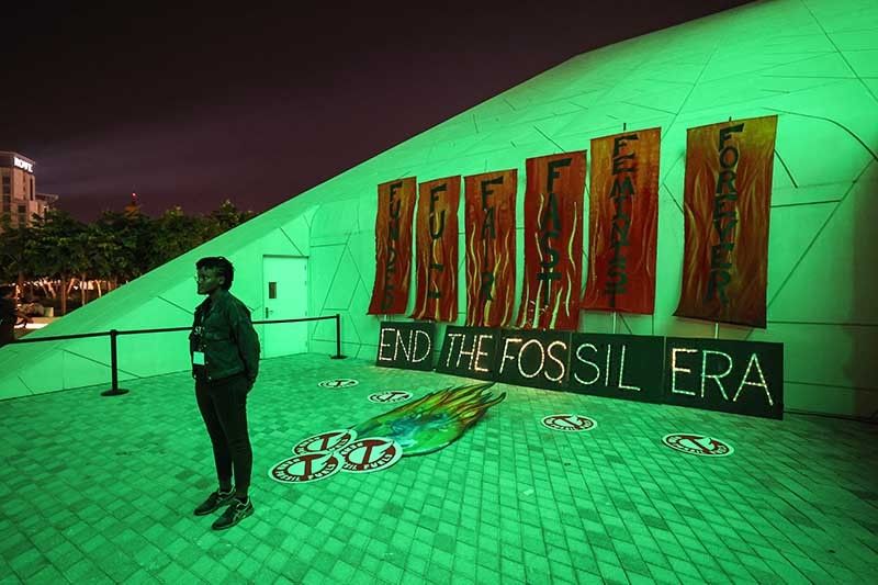 New UN climate draft calls for 'transitioning away' from fossil fuels