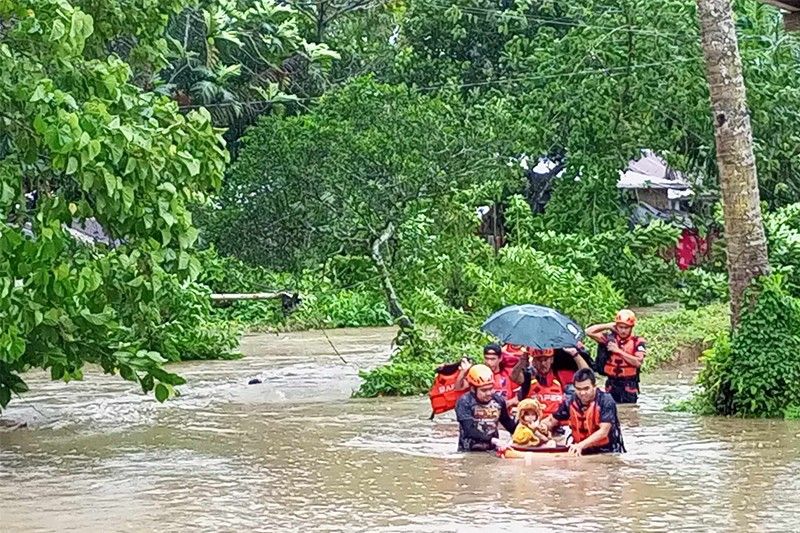 Pinoys affected by Kabayan, shear line climb to 380,000