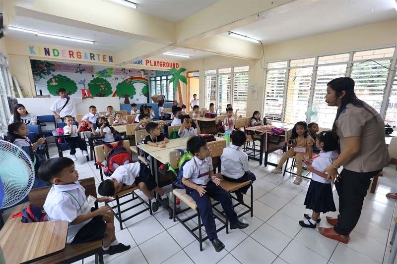 P18K insentibo sa teachers ipapamahagi na â DepEd