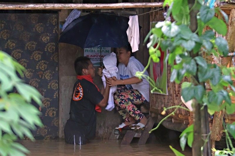 Nasalanta ng bagyong 'Kabayan', shear line higit 385,000 na â�� NDRRMC