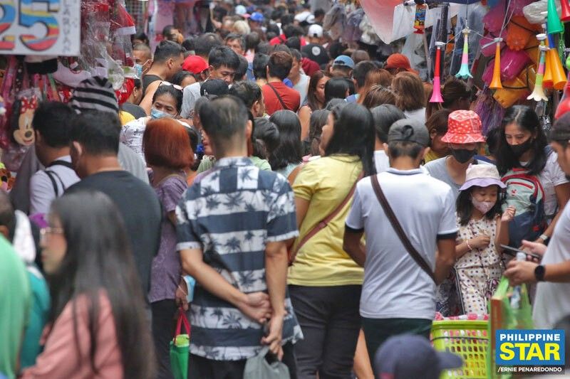 For 45 percent of Pinoys, Christmas gift budget same as last year