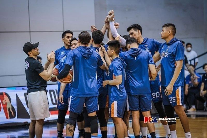 Bolts Resume Chase In EASL Vs Knights | Philstar.com