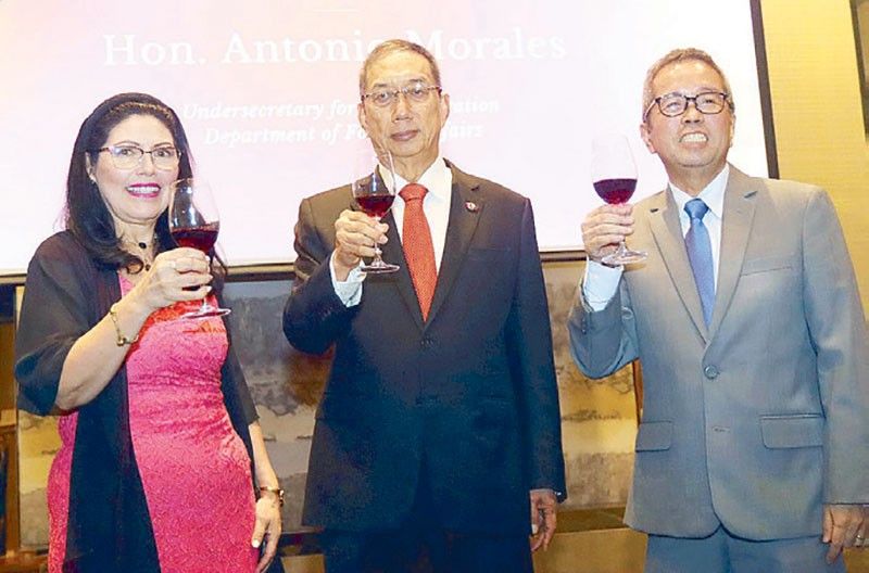 Peru's Ambassador Galarreta in Thailand announces Peruvian consulates in the Philippines