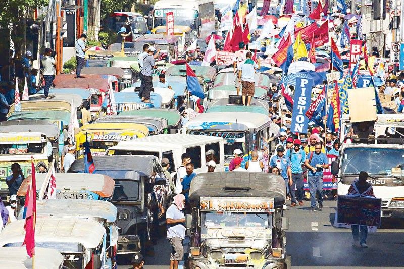 LTFRB: No transport crisis amid PUV deadline