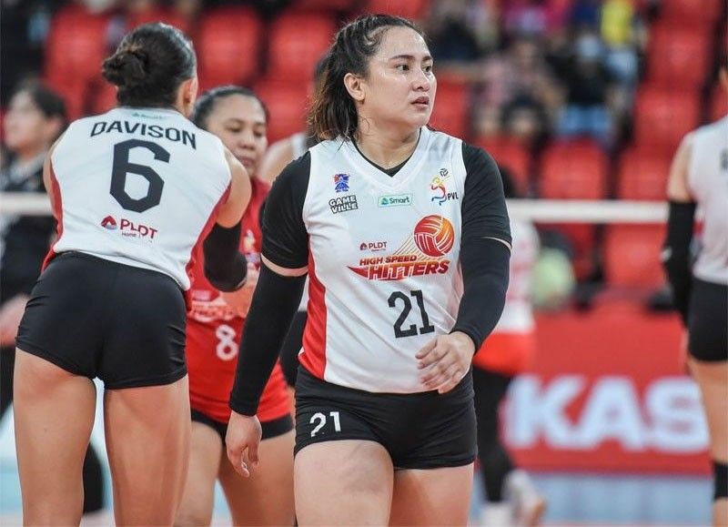 PLDT iniwanan ng tatlong players | Pang-Masa