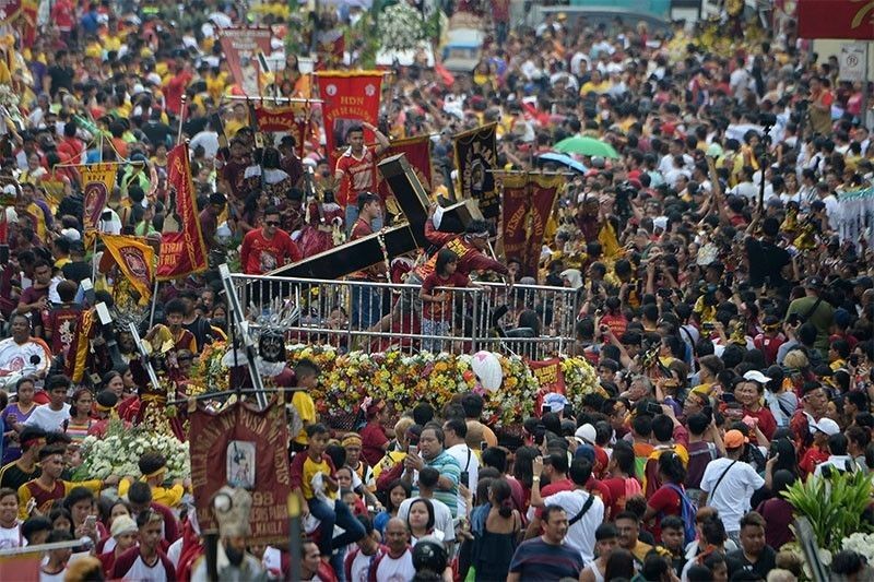 DOH to Traslacion attendees: Mask up, donâ��t kiss statues