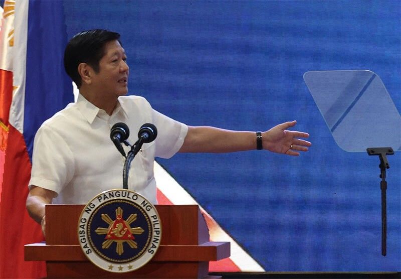 Marcos may appoint new SEC commissioner