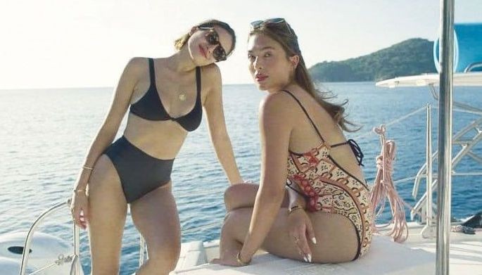 Sofia sales andres bikini