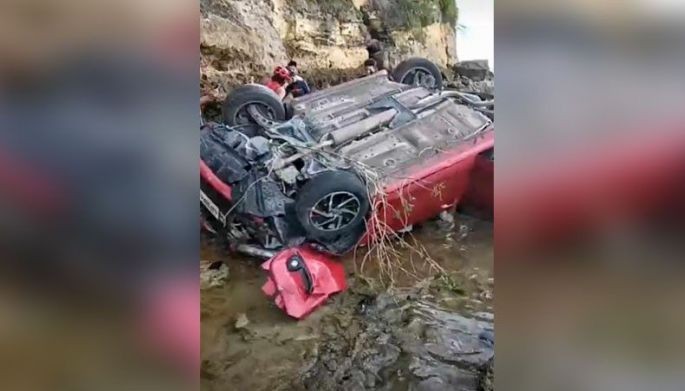 Babaeng Russian patay sa Cebu matapos mahulog kotse sa bangin