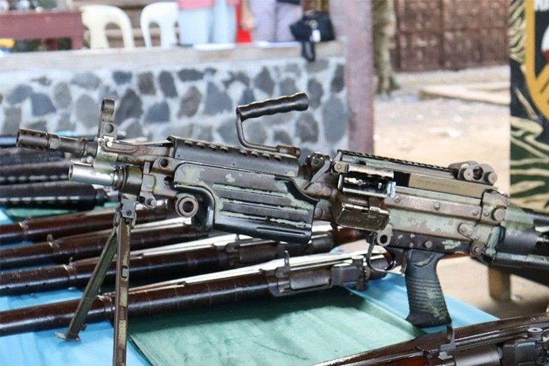 Basilan villagers surrender guns