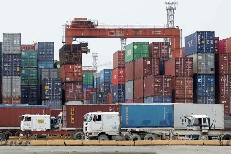 Chinaâ��s annual exports drop for first time in 7 years