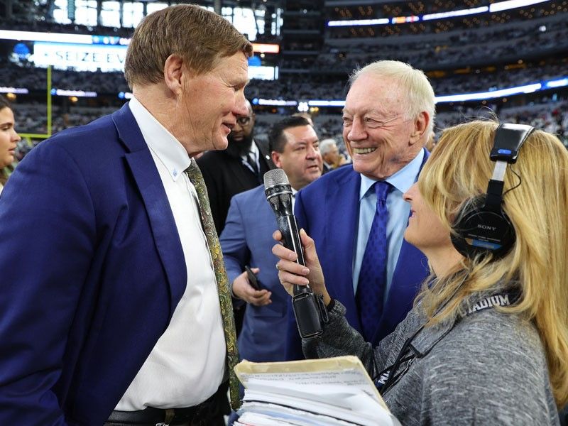 Cowboys owner Jones floored by painful Packers mauling