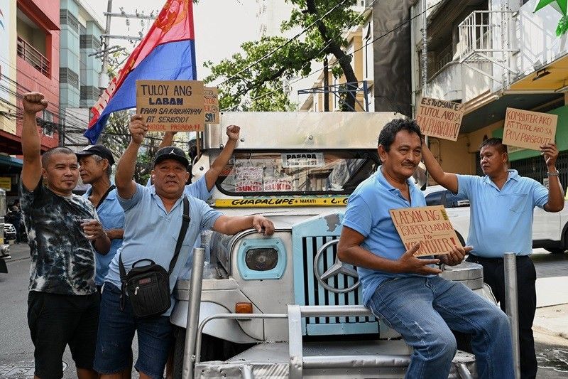 PNP refutes claims of blocking jeepney drivers protesting PUVMP