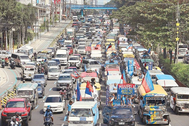 DOTr to SC: Dismiss petitions vs PUV modernization