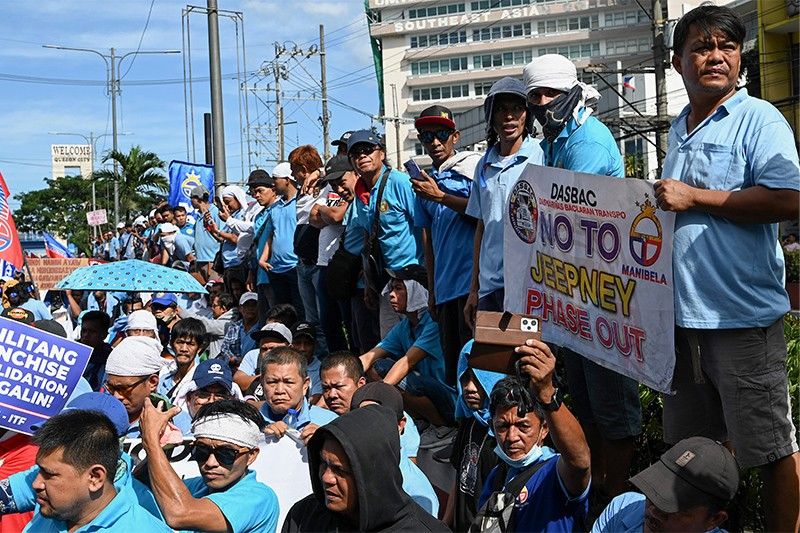 Jeepney drivers protest over phase-out plan