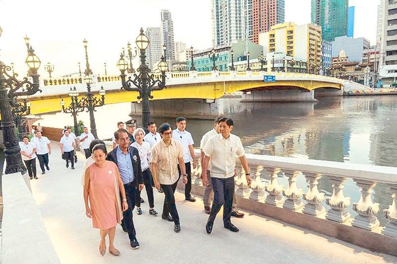 Marcos inaugurates Pasig River rehab project