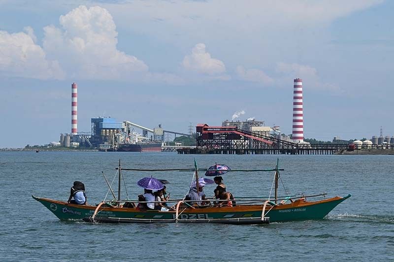 Major emission cuts seen with early coal plant retirements in Philippines
