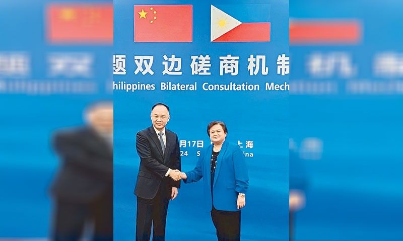 Philippines, China execs meet to de-escalate conflict