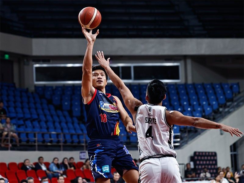 James Yap ditches longtime jersey number for new one with Blackwater