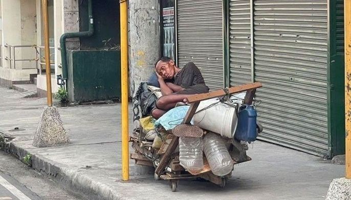 Marcos issues EO to boost assistance to street dwellers