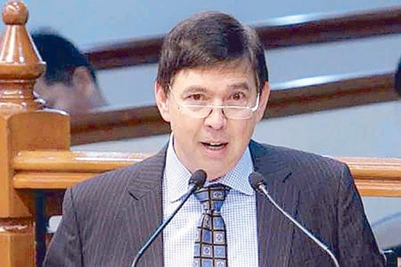 Recto backs MUP pension for new entrants only
