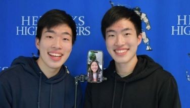 New York twins finish HS valedictorian and salutatorian