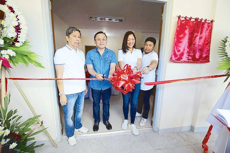 Go attends new legislative building inauguration in Nueva Ecija