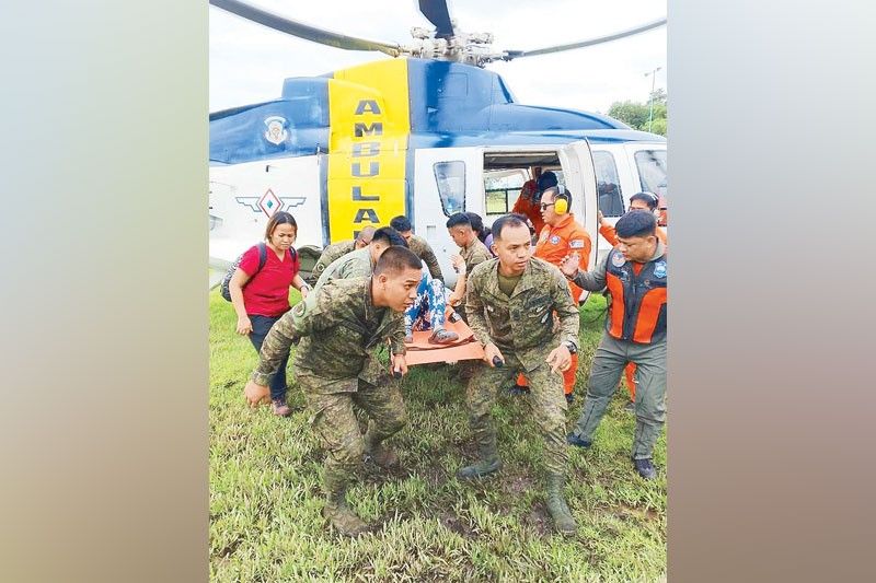 Davao de Oro landslide buries 2 buses; 6 dead