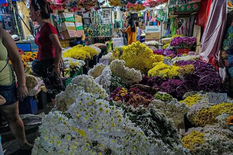 Flower prices seen to increase ahead of Valentineâ��s Day