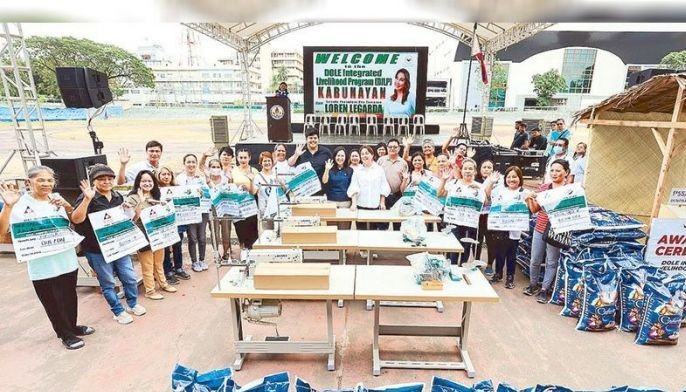 Quezon City rolls out learning initiative for vendors
