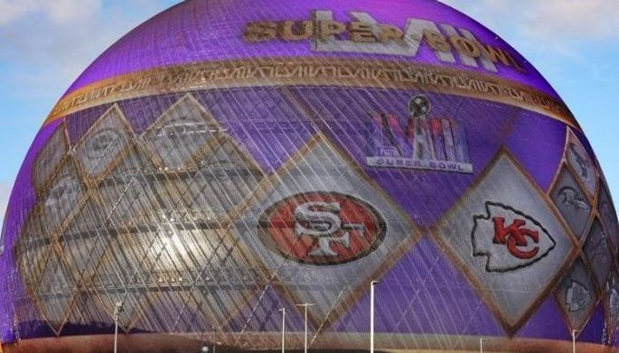 49ers, Chiefs clash in Vegas Super Bowl spectacle