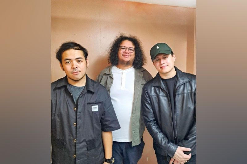 Enrique Gil goes raunchy in comeback film â��I Am Not Big Birdâ��