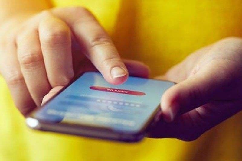Kaso ng online scam, bumaba ng 40% ngayong Enero - PNP-ACG