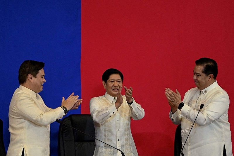 Marcos wants Cha-cha plebiscite in 2025 elections
