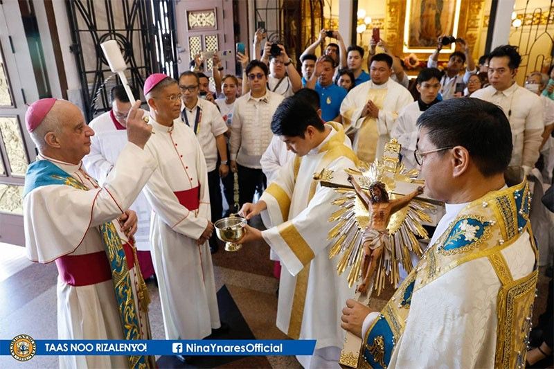 Antipolo shrine gets papal â��Golden Roseâ��