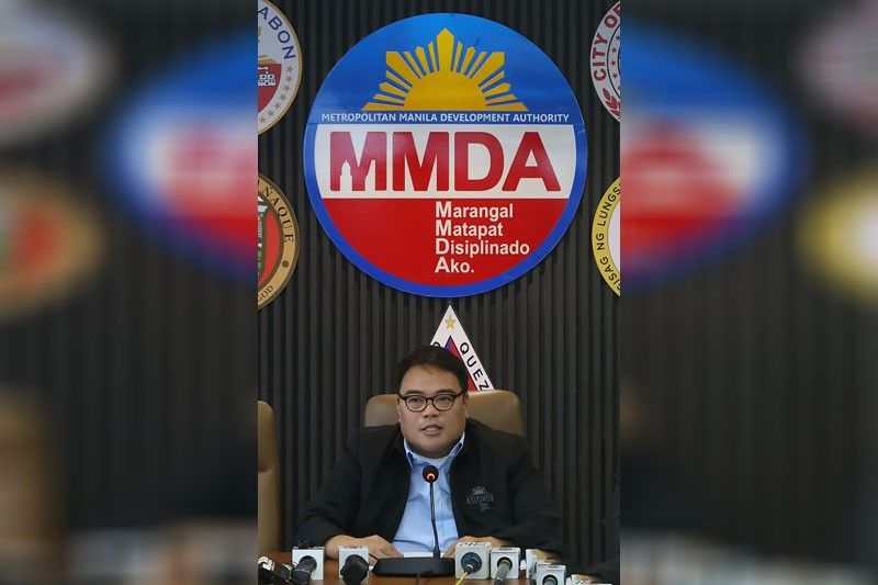 Traffic enforcers ng MMDA, kulang sa lahat ng lansangan sa Metro Manila