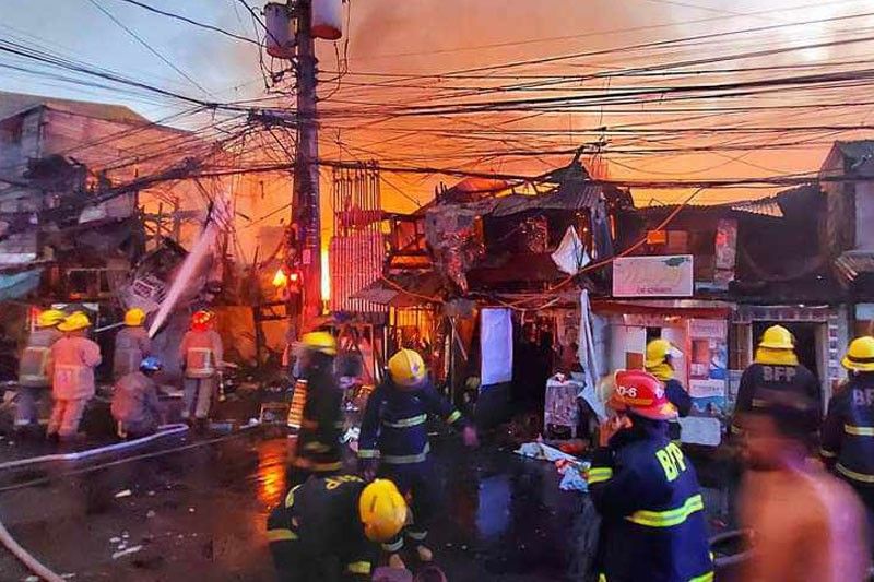 300 families homeless in Quezon City fire