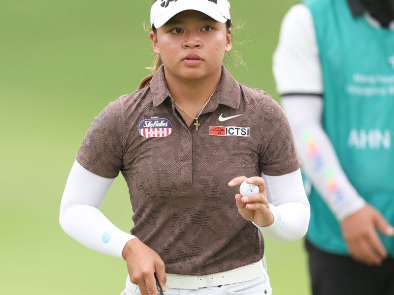 Malixi sustains charge as darkness halts Singapore Women's Open play