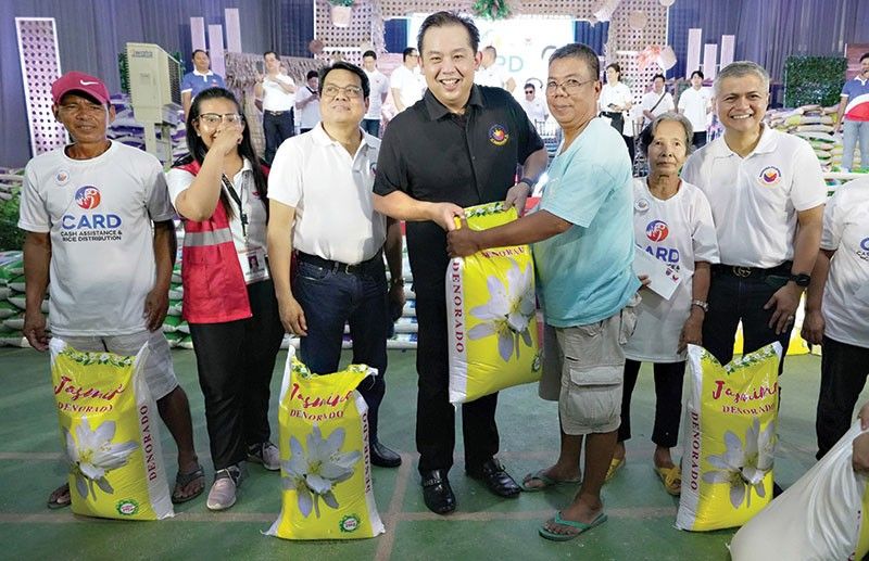 House cash, rice aid extended to Oriental Mindoro