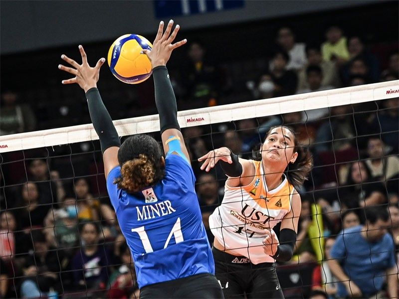 Poyos powers Golden Tigresses past Blue Eagles