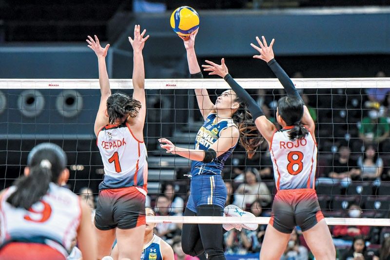 Lady Bulldogs disarm Lady Warriors