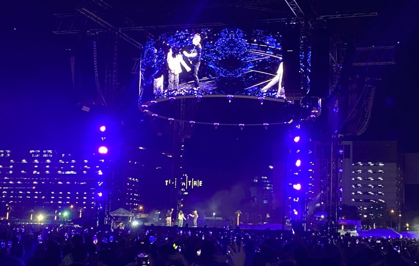 Ed Sheeran sings 'Maybe The Night' with Ben&Ben during Manila 2024 concert
