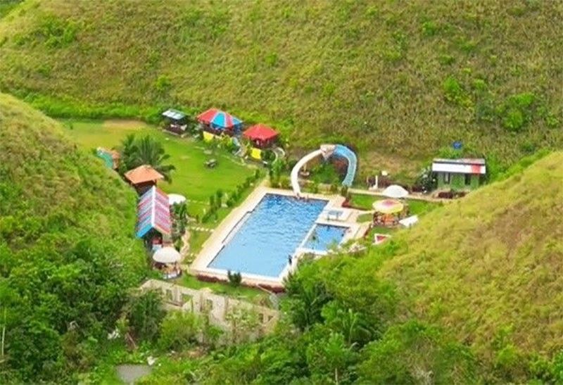 Chocolate Hills resort isinara na