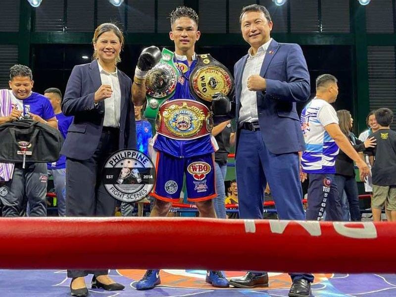 GAB chief binantayan ang Kumong Bol-Anon boxingfest