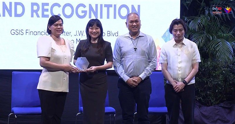 DepEd recognizes SMS Philippines an active partner in empowering nation builders