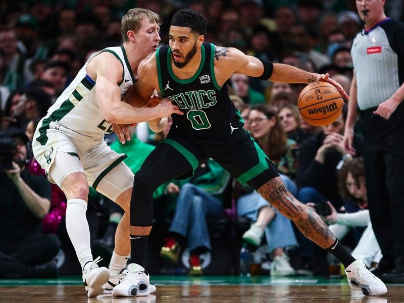 Celtics hold off Bucks for 7th straight win