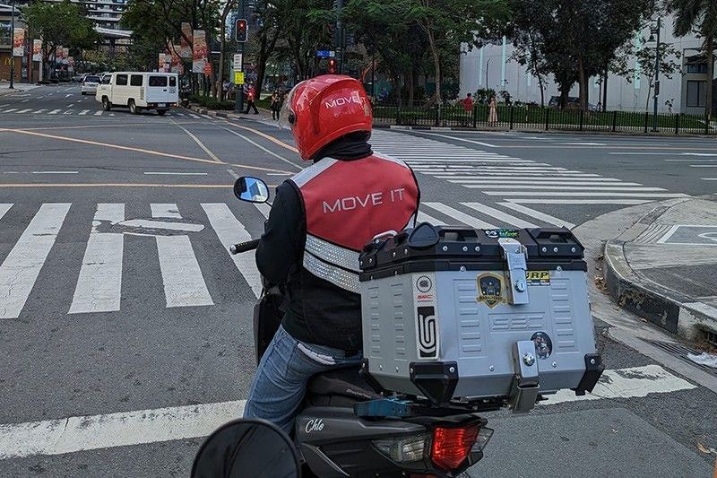 Solon bats for expansion of motorcycle taxis outside Metro Manila