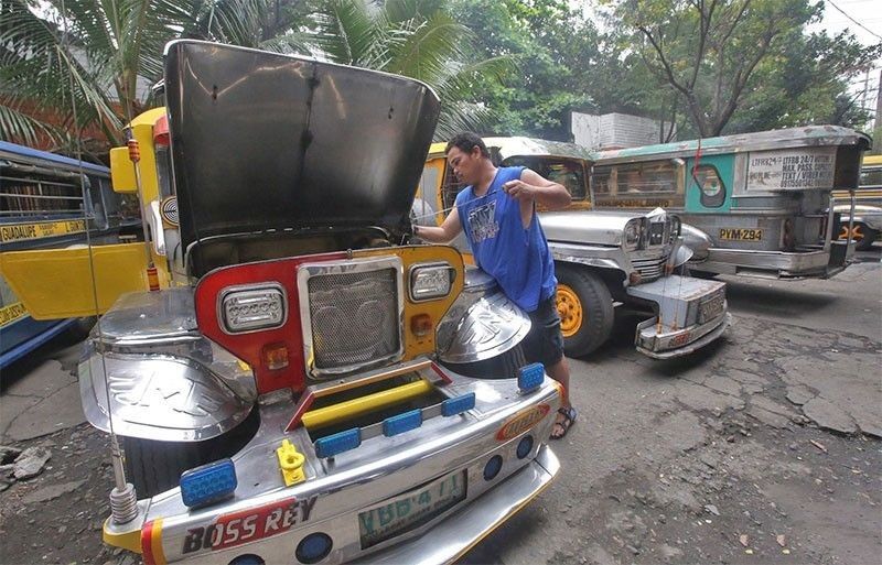 Crackdown on colorum jeepneys starts May 1